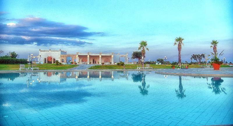 Resort & Relax Masseria Celidonia Lizzano  Exterior photo